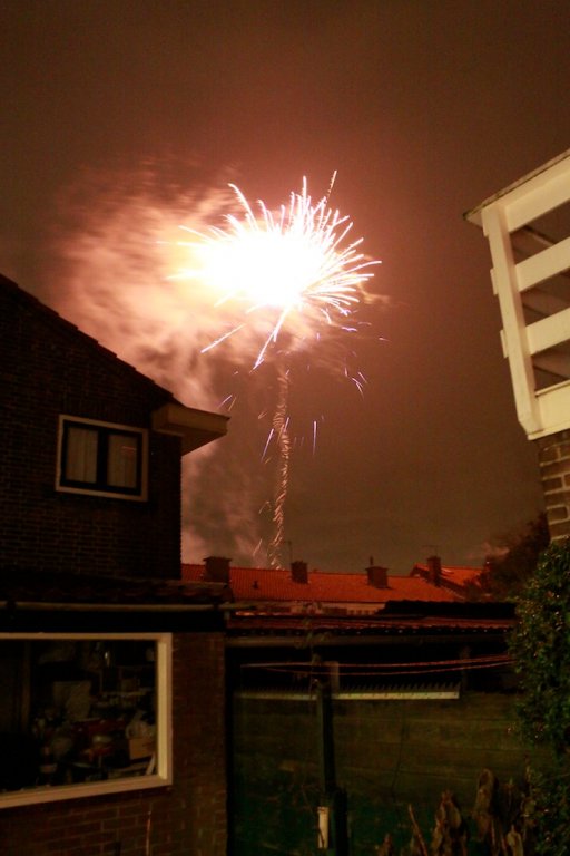 fireworks-begin