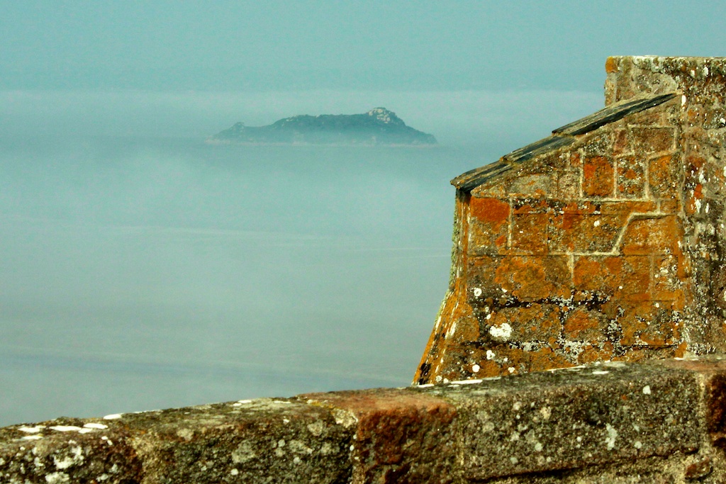 Island in the mist