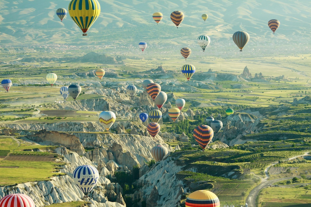 200+ Baloons